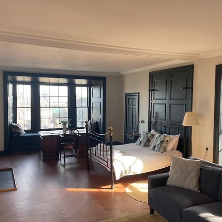 High St Flat Apartment Единбург Екстериор снимка