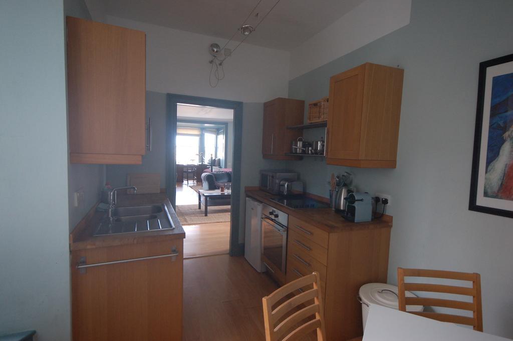 High St Flat Apartment Единбург Стая снимка